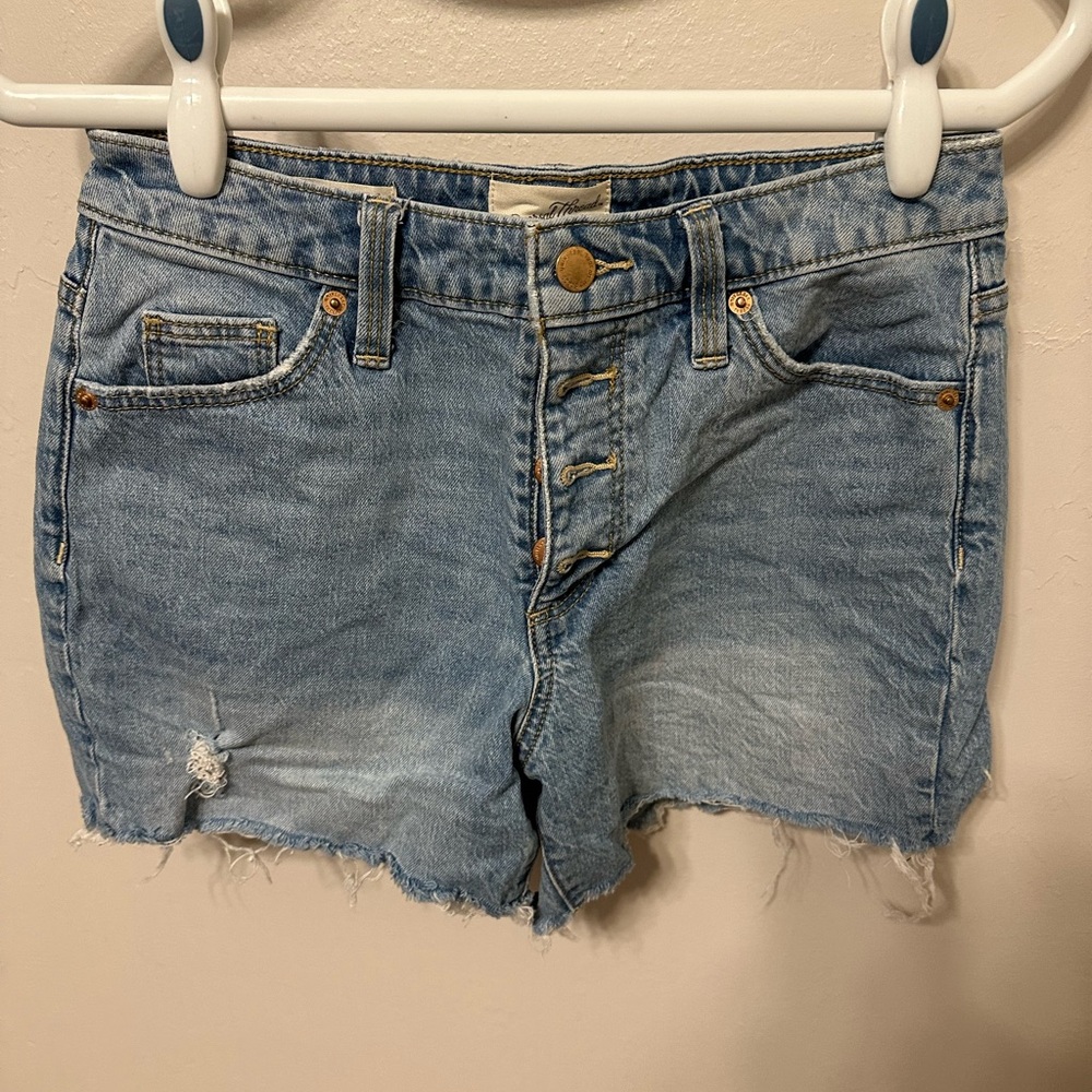 Universal Thread Blue Jean Shorts Distressed Cut-Off Style